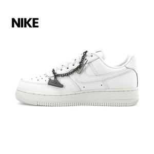 나이키 스니커즈 에어포스 1 07 로우 (IM6485-121)