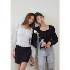 [에고이스트] (ES2OBL02) 스퀘어넥 러플 볼륨 긴팔 블라우스