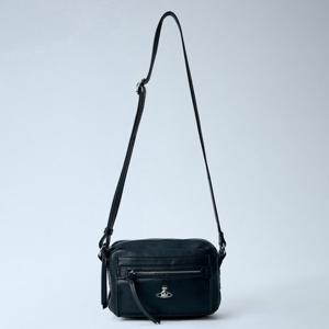 26 SS 비비안 웨스트우드 Hannah 그레인 레더 48030019U S000D N403