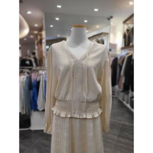 [플라스틱아일랜드]MARIO플라스틱아일랜드 레이스브이넥스모킹블라우스 PR2WB882