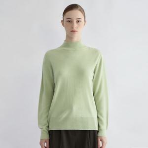 [쉬즈미스]사이드 리브 모크넥 니트 SSKPOO42630