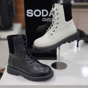 [소다][소다]슈스파 여성 데일리 앵클 부츠 워커 라인 CLB109_DG