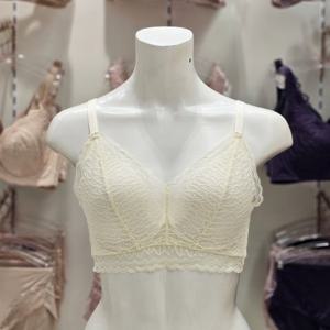 [트라이엄프] 리사이클 레이스 풀커버 노와이어 후크타입 브라렛 T