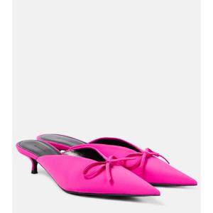 발렌시아가 Knife Bow 레더 트리밍 펌프스 P00950591