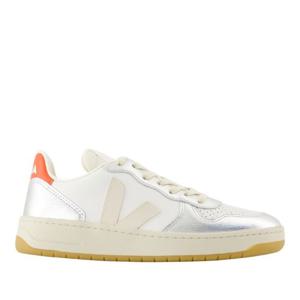 베자 실버 레더 V-10 로우탑 스니커즈 VI0220867A WHITE PIERRE