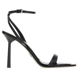 26 SS 프라다 블랙 트라이앵글 아이코닉 레더 로고 하이힐 샌들 1X923MFD100055