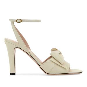 발렌티노 가죽 보우 샌들 7W2S0MA6DDT 098