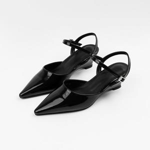 [신난다슈] 여성 구두 슬링백 힐 5cm 여자 스틸레토 펌프스 뮬 웨지굽 미들힐 FL261522 블랙