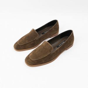 [신난다슈]여성 로퍼 단화 1cm 플랫 구두 슬립온 SKE241009 카키