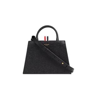톰브라운 페블 그레인 레더 미니 트라페즈 토트백 블랙 UAG073A-00198-001