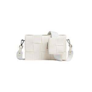 보테가 베네타 벌새틀 스트랩 카세트백 화이트 741777V2XU18482