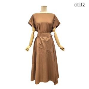 [에이비에프지]벨티드 럭셔리 롱 원피스 APZ3HO42I