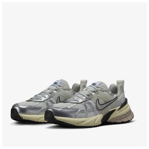 NIKE V2K RUN 여성 스니커즈 HJ4497-100