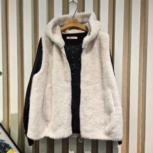 스테파니 HC11 벌룬후드퍼베스트 a24jk4409