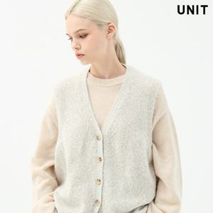 [유닛] 베이지 울 블렌드 크루넥 코스모스 풀오버 UFKKCN41AN-32