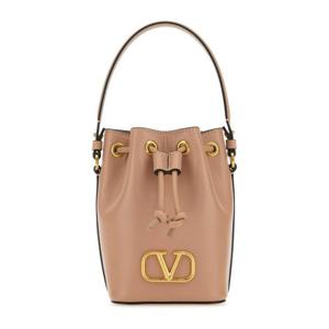 발렌티노 V로고 미니 드로우스트링 버킷백 WP0Z44 VNLGF9