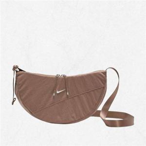 나이키 아우라 크레센트 크로스바디 백(4L) HQ4370-214 2536526