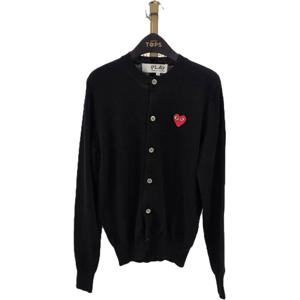 [꼼데가르송(잡화)]꼼데가르송 AX-N007-051 (레드 하트 라운드넥 가디건)