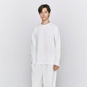 [지오다노]맨즈 엠보 라운드 티셔츠01026504 간절기 남 긴팔026504