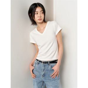 제너럴아이디어 제너럴아이디어 슬림 브이넥 반팔티 [WHITE] WBE2L01513 383325