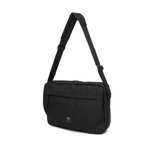 다이나핏 유니티 메신저백 B1 YUA26B11 Z1