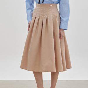 [씨씨콜렉트] 백밴딩 핀턱 플레어 스커트_C261MSD002