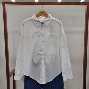 [무자크]니트배색프릴라인루즈핏블라우스MQ2WBL49_GN