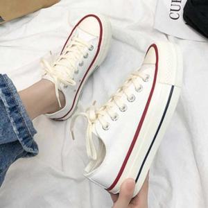 펀칭스니커즈 여자 캔버스 키높이 스니커즈 패브릭 운동화 통굽신발