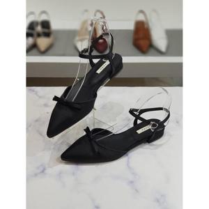 한슈 세이브존03 리본 새틴 슬림코 슬링백 플랫 2.5cm SAVHS775440kr