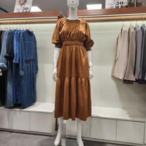 수스 HC04 스모크밴딩  셔링 원피스 S243BOP805