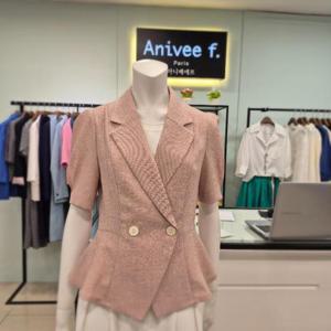 아니베에프 세이브존01 밑단 프릴 반팔재킷 A56WJK550