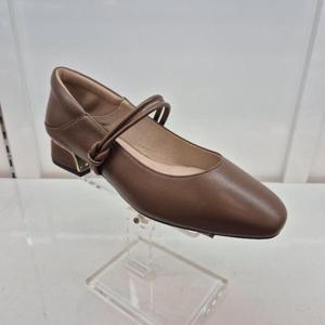 엘칸토 HC11 소가죽 여성화 N1G3U51A385