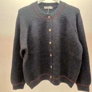 Destijl HC06 짧은 앞오픈 깔끔한 니트티형 라운드 스티치가디건 D2543cd04N