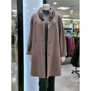 화이트호스 세이브존05 밍크카라탈부착 울소재혼방롱코트 A254C55