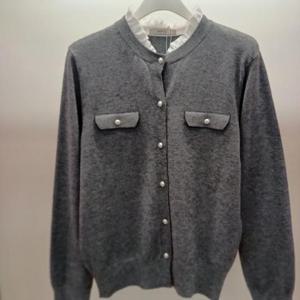 Destijl HC06 부드럽고 깔끔한 니트티형 프릴 라운드 니트 진주가디건 D2613cr01G