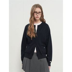 제너럴아이디어 제너럴아이디어 코튼 루즈핏 포켓 가디건 [NAVY] GF1LKC515 383861