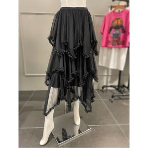 르니앤맥코이 리본브로치 캉캉 프릴 스커트 (MN05SK602HJY)