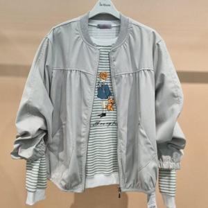 라티움 HC34 여름간절기 앞뒷주름깔끔한집업점퍼 T2621jp02