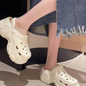 [리더스][리더스] 키높이 샌들 데일리 에어홀 통굽  여성 신발 (