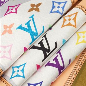 루이비통 스카프(방도) LV x TM 모노그램 멀티컬러 컬렉터 스퀘어 90 M97889