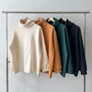 [강물처럼]빅사이즈사랑해요 K553L211 컬러겉기모터틀넥긴팔티 B