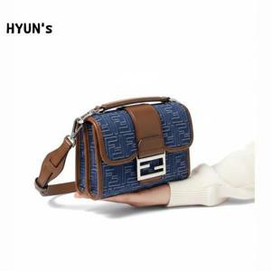 FENDI Bagette Double Jacquard FF Denim (7VA649 AUGO F1SCG) (더블 바게트 백)