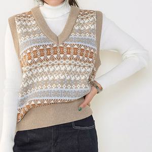 [헤이올리] 자가드 V넥 베스트 NHK014