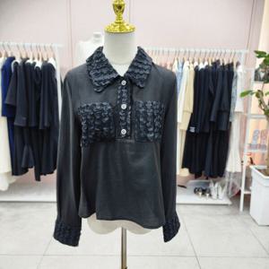 [샤틴]카라넥 레이스 배색포인트 블라우스S243M258A_JK