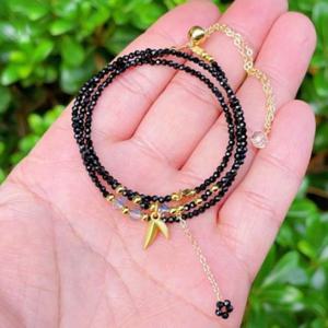 여성용 스피넬 인조수정 코디 검정 목걸이