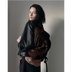 [질스튜어트ACC] [ARCHE][참장식포함] 나일론 아르케 백팩 M 다크브라운 JABA6E561W2