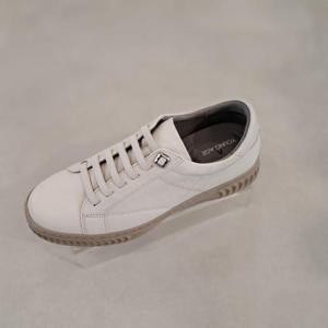 에스콰이아 HC03 아웃솔의 조화로운 디테일 남성스니커즈 YAFSHZ061