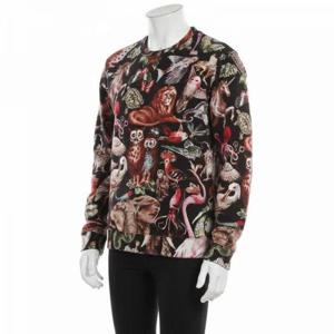 발렌티노 에니멀 프린팅 네오프렌 남성 맨투맨 블랙 KV0MF01R36D