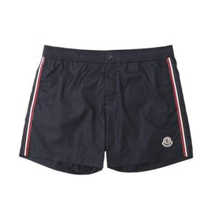 MONCLER 몽클레어 로고 패치 스윔 쇼츠 (2C00021 53326 743)