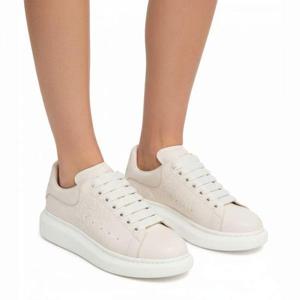 알렉산더맥퀸 26SS 오버사이즈 스니커즈 운동화 808173 WHAEG 9022